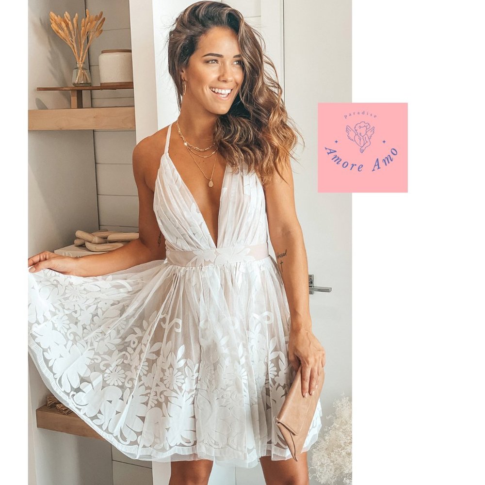 Niara 🌸 White Backless Pleated Skater Dress - Picture 4 of 7